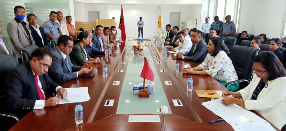 Governo timorense e Associação para a Prevenção da Tortura  assinam acordo tripartido