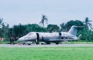 Avião retido no Aeroporto de Comoro com doente infetado com covid-19