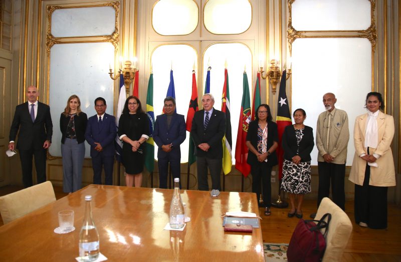 Francisco Ribeiro Telles informa delegação de Timor-Leste sobre trabalho do Secretariado da CPLP