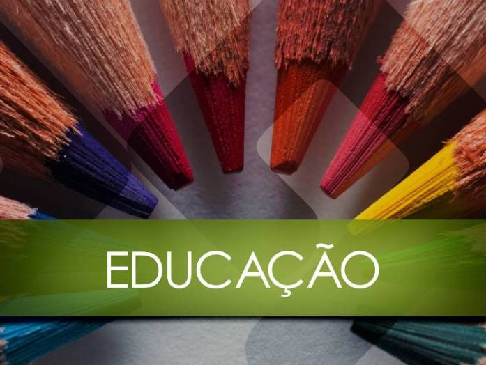 Mary MacKillop ajuda crianças pobres por meio da educação