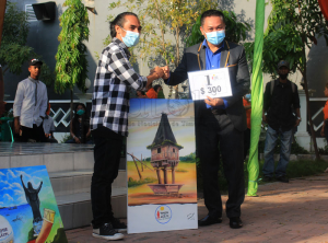 Deonisio Vilhas vence concurso de pintura do MTCI