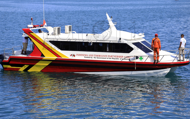 Barco ambulância é recurso fundamental no transporte de pacientes de Ataúro para Díli
