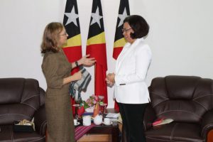 Manuela Bairos e Adaljiza Magno discutem cooperação bilateral