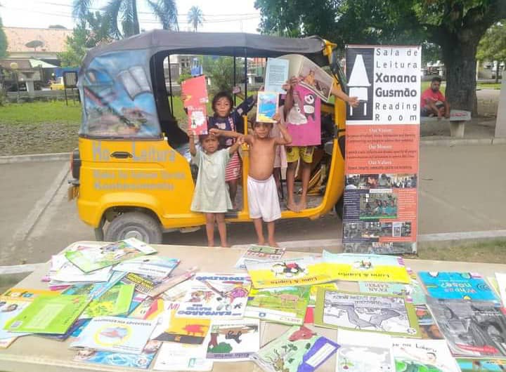 Biblioteca móvel quer promover hábitos de leitura em Díli