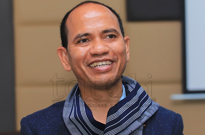 Contratos de trabalho de mais de dois mil  profissionais de saúde cessaram