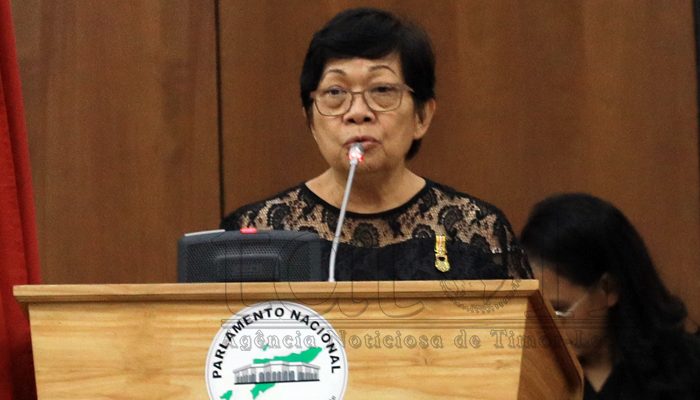 Fernanda Lay apela à possibilidade de um orçamento retificativo