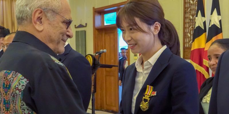 Equipa médica chinesa condecorada com medalhas de mérito por Ramos Horta