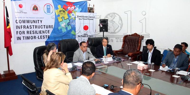 Infraestruturas de educação, saúde, comércio, água e saneamento para quatro municípios veem acordo formalizado