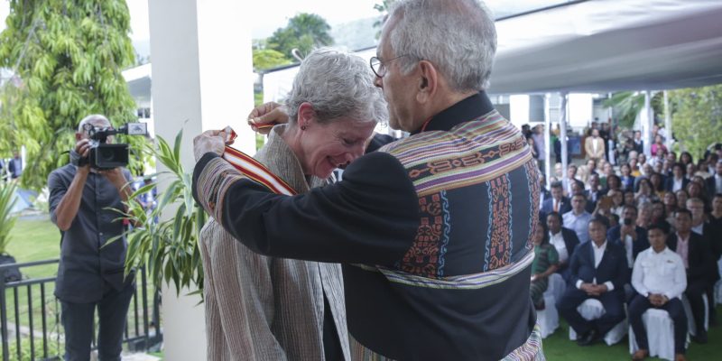 Embaixadora dos EUA condecorada com Colar da Ordem de Timor-Leste
