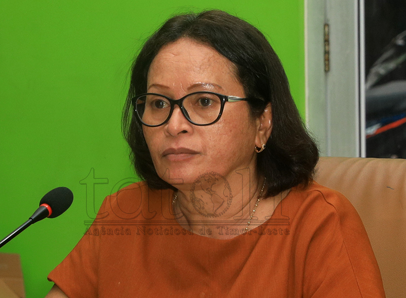 Comissão F: Falta de profissionais de saúde mantém-se