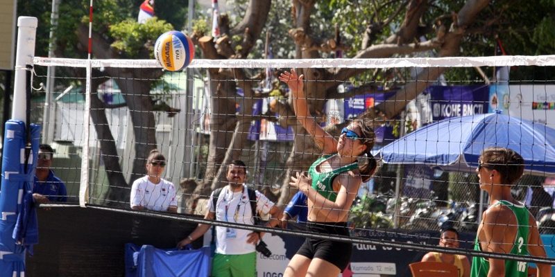 Voleibol de praia: Portugal lidera em pares mistos