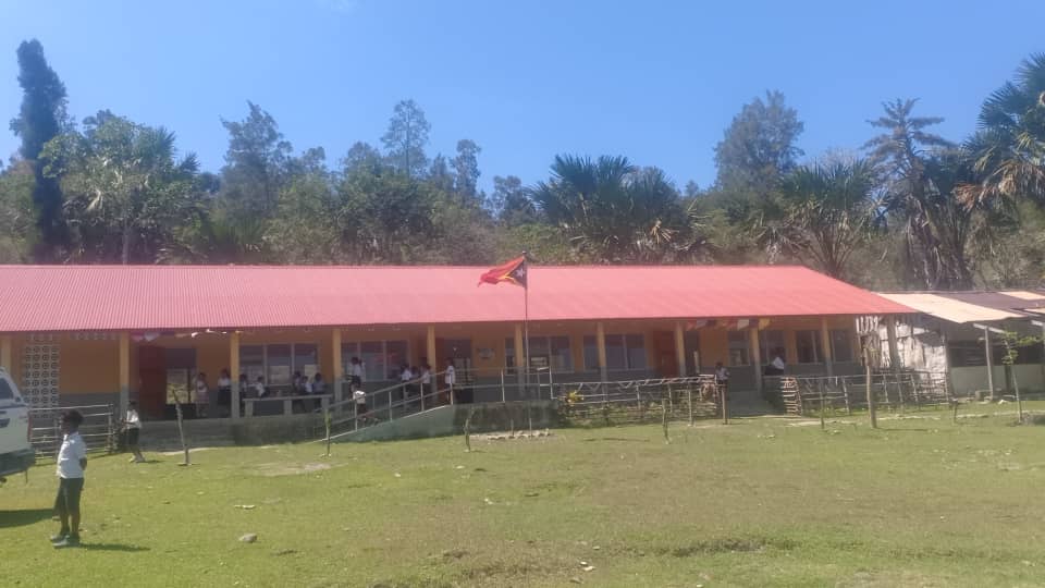 EBF de Ualake em Uatulari enfrenta falta de salas de aula