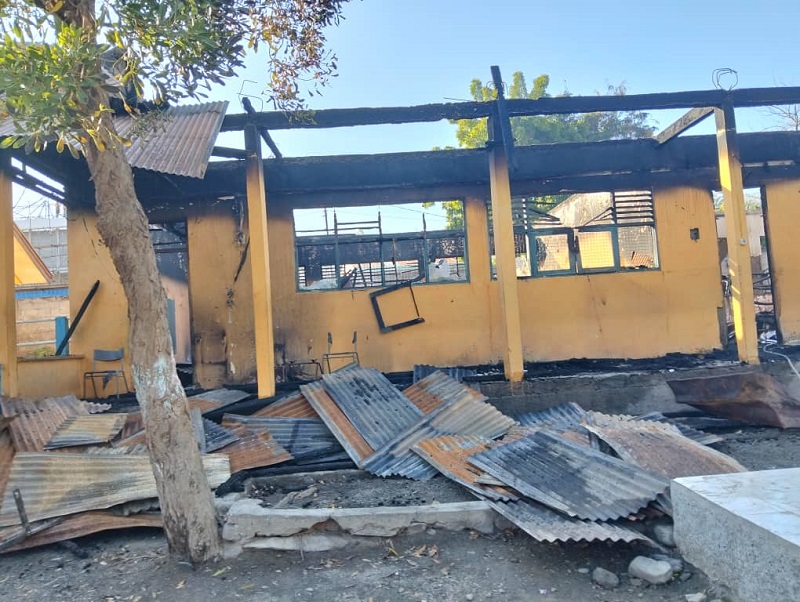 Incêndio em escola de Liquiçá: alunos da São João de Brito já têm alternativa