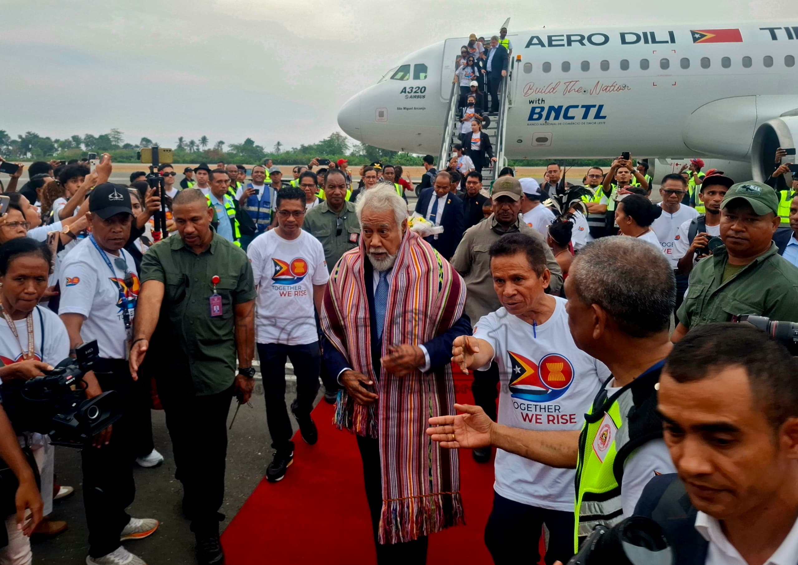 Primeiro-Ministro destaca responsabilidade do país como novo membro da ASEAN