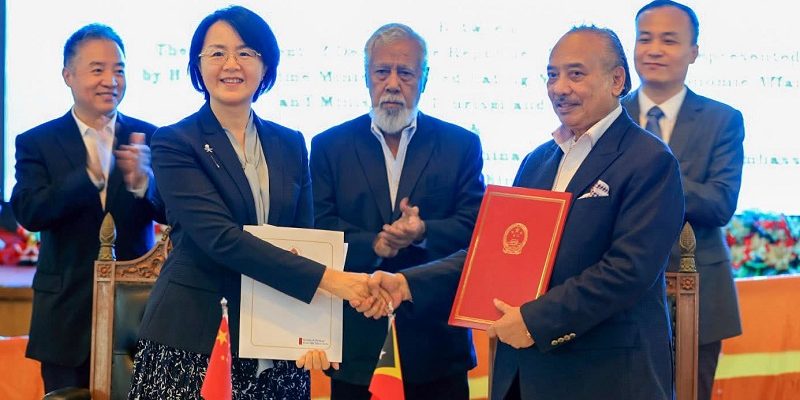 Timor-Leste e China formalizam acordos para renovação da orla costeira e para construção de jardim