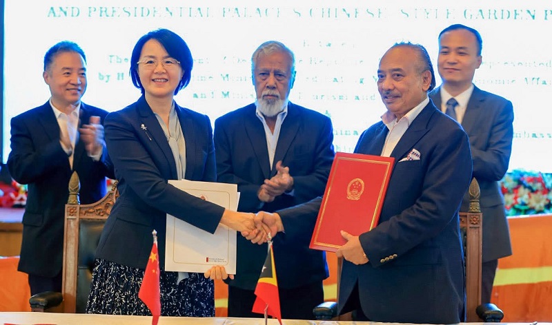 Timor-Leste e China formalizam acordos para renovação da orla costeira e para construção de jardim