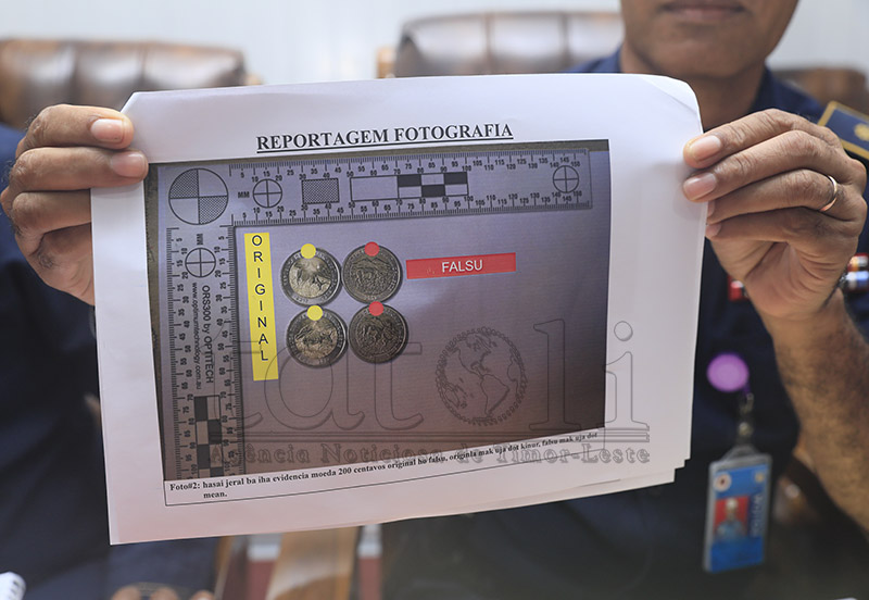 BCTL confirma circulação de moedas de 200 centavos falsas