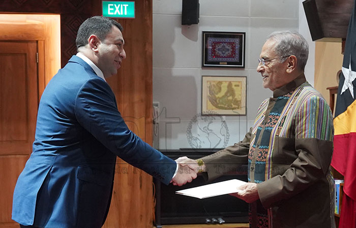 PR recebe credenciais do novo Embaixador do Azerbaijão e discute cooperação bilateral