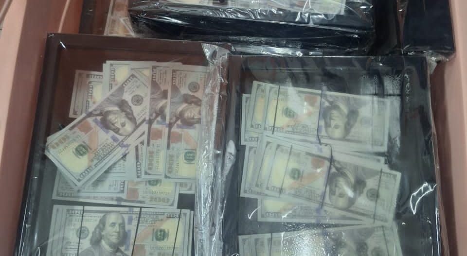 Mais de quatro milhões de dólares falsos apreendidos em Bidau