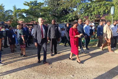 Delegação ministerial da CPLP visita Escola Amiga da CPLP em Díli