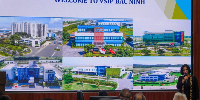 Delegação timorense visita modelo industrial no Vietname
