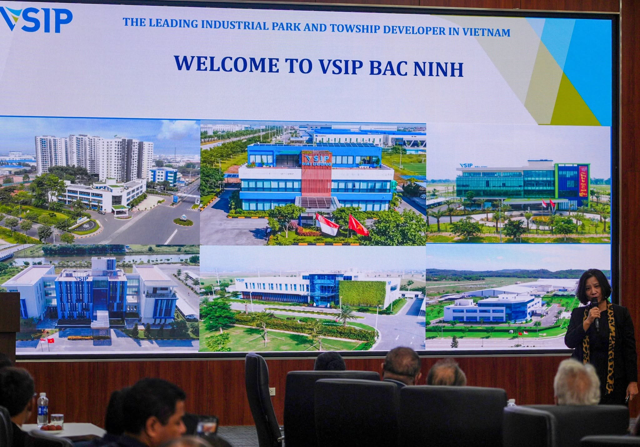 Delegação timorense visita modelo industrial no Vietname