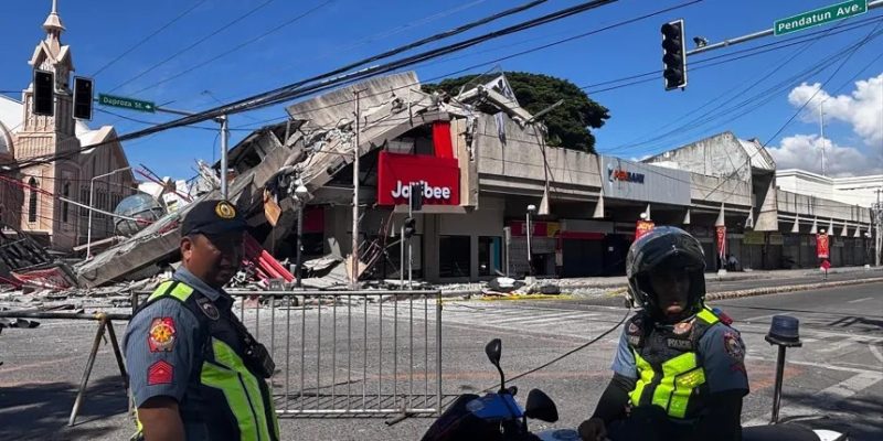 Terramoto de magnitude 7,8 atinge sul das Filipinas: alertas de tsunami emitidos na região