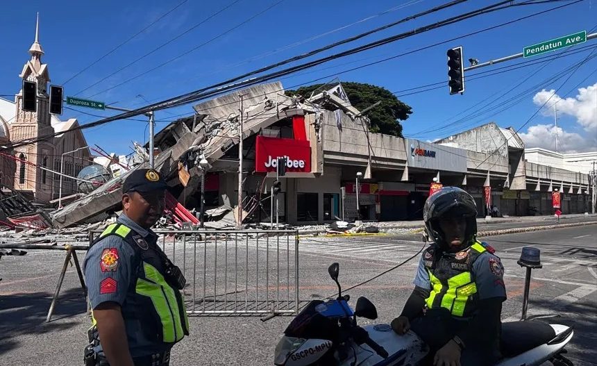 Terramoto de magnitude 7,8 atinge sul das Filipinas: alertas de tsunami emitidos na região