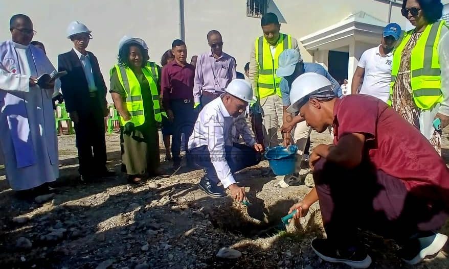 Lançada primeira pedra para Laboratório de Alimentos e Bebidas