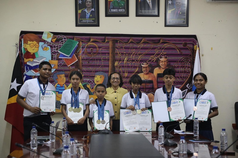 Estudantes timorenses conquistam medalhas e prémios de excelência em competição científica internacional